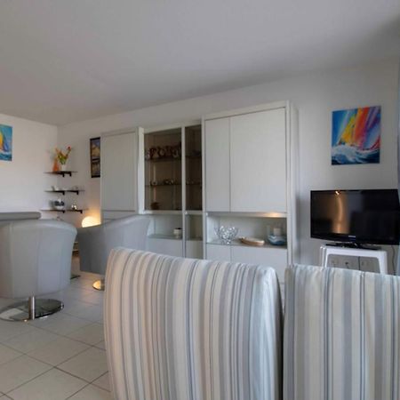Apartment With Balcony And View On The Port Fréjus Εξωτερικό φωτογραφία